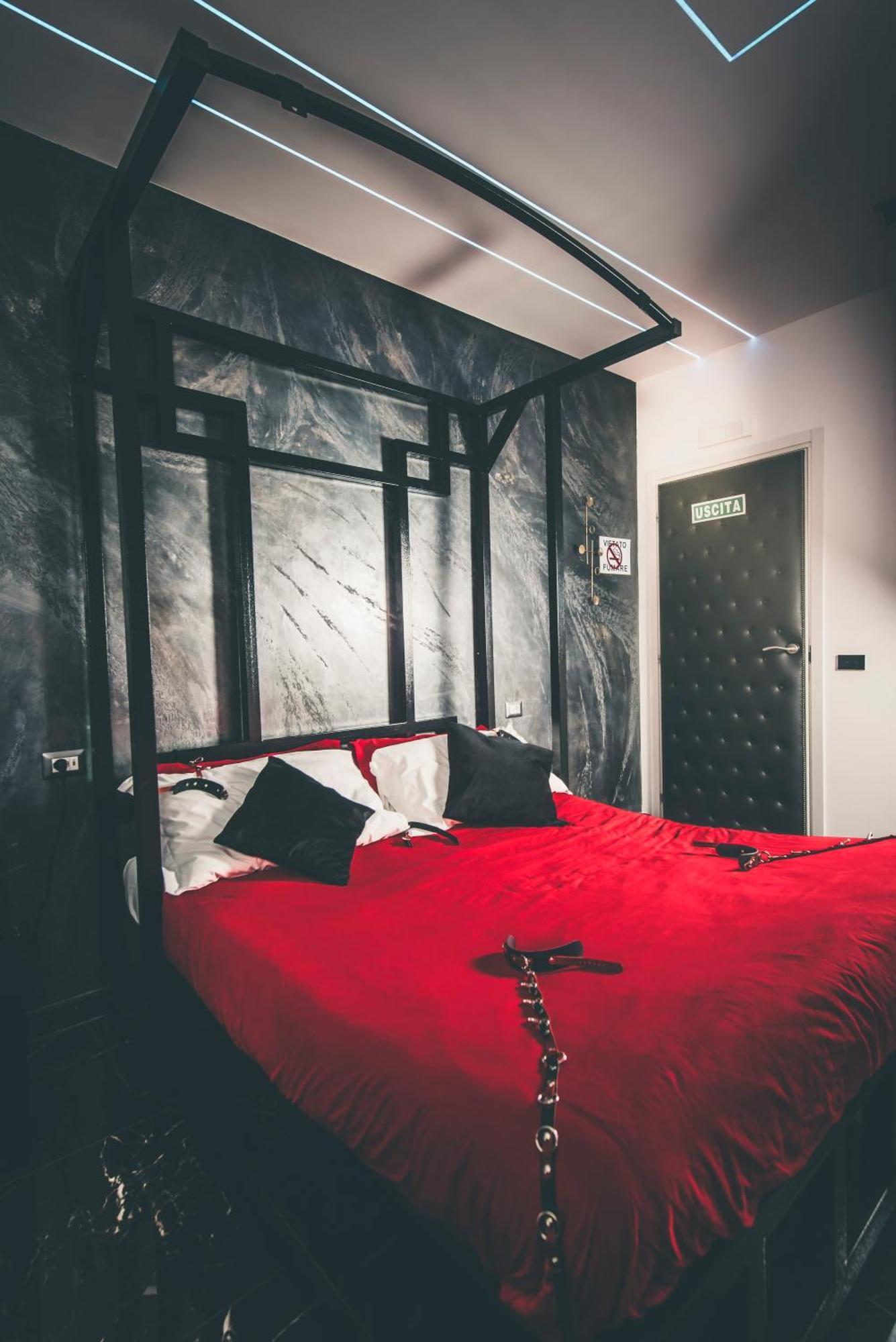 Suite Luxury Bdsm Róma Szoba fotó
